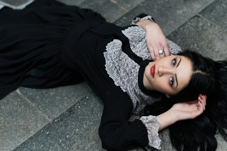 Shadows in Motion: Crafting a Refined Dark Aesthetic