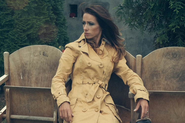 Shadows of Influence: How Dark Style Shapes Identity